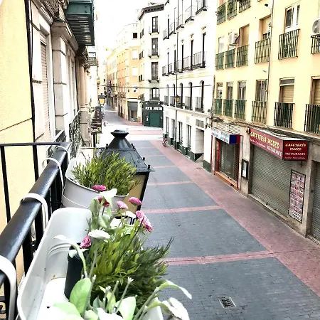 Pasaje Al Pilar